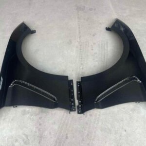23 Mustangs carbon fiber 1 piece fenders